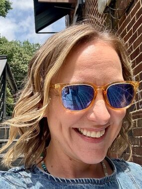 Meet your Posher, Allison